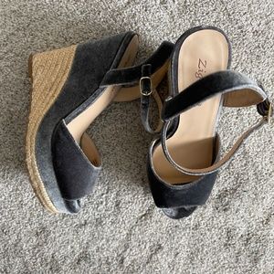 Wedge platform sandal